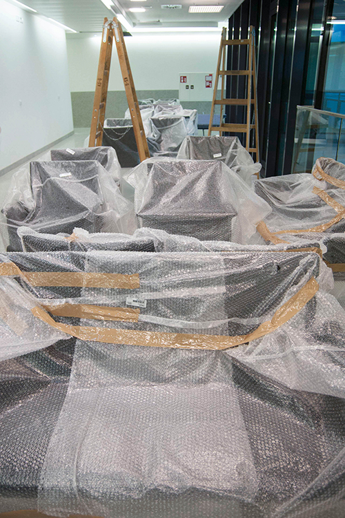 performance-bubble-wrap-furniture-packaging